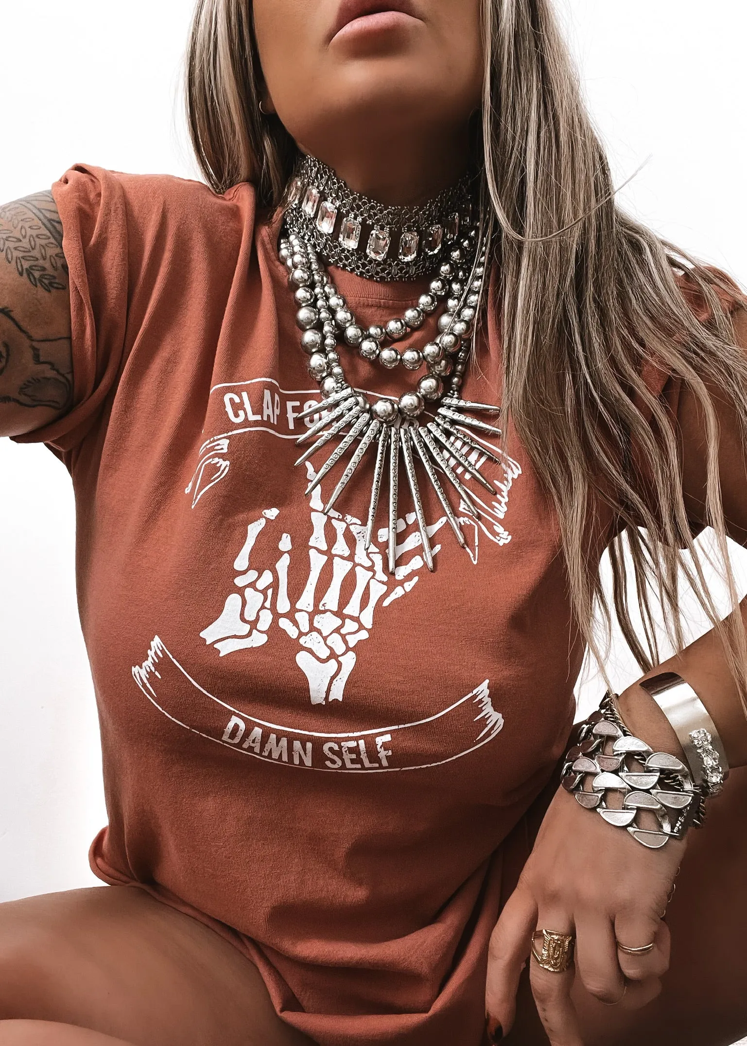 FINAL SALE: CLAP FOR YOUR OWN DAMN SELF SIDE SLIT TEE