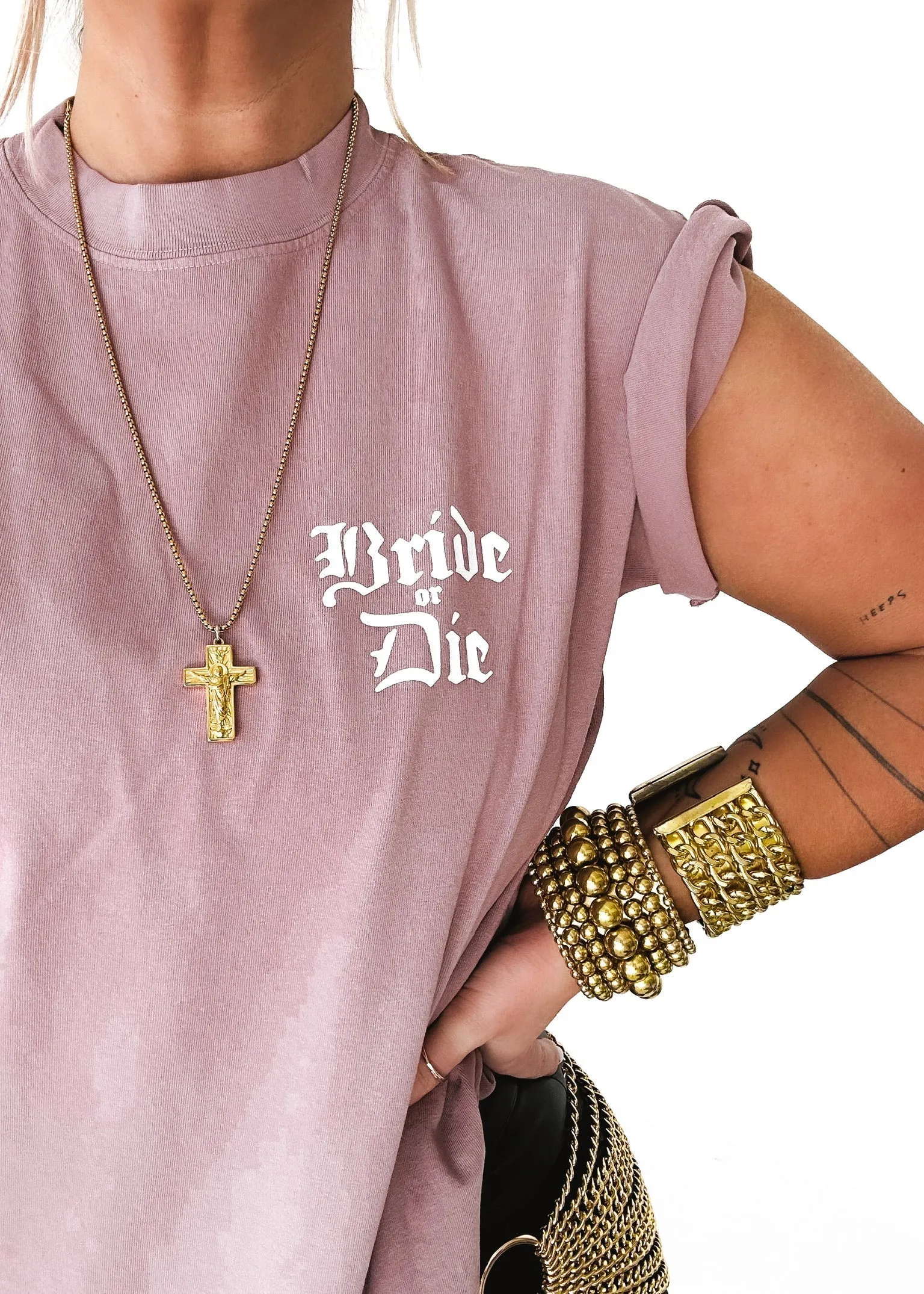 GOTHIC BRIDE OR DIE SIDE SLIT TEE