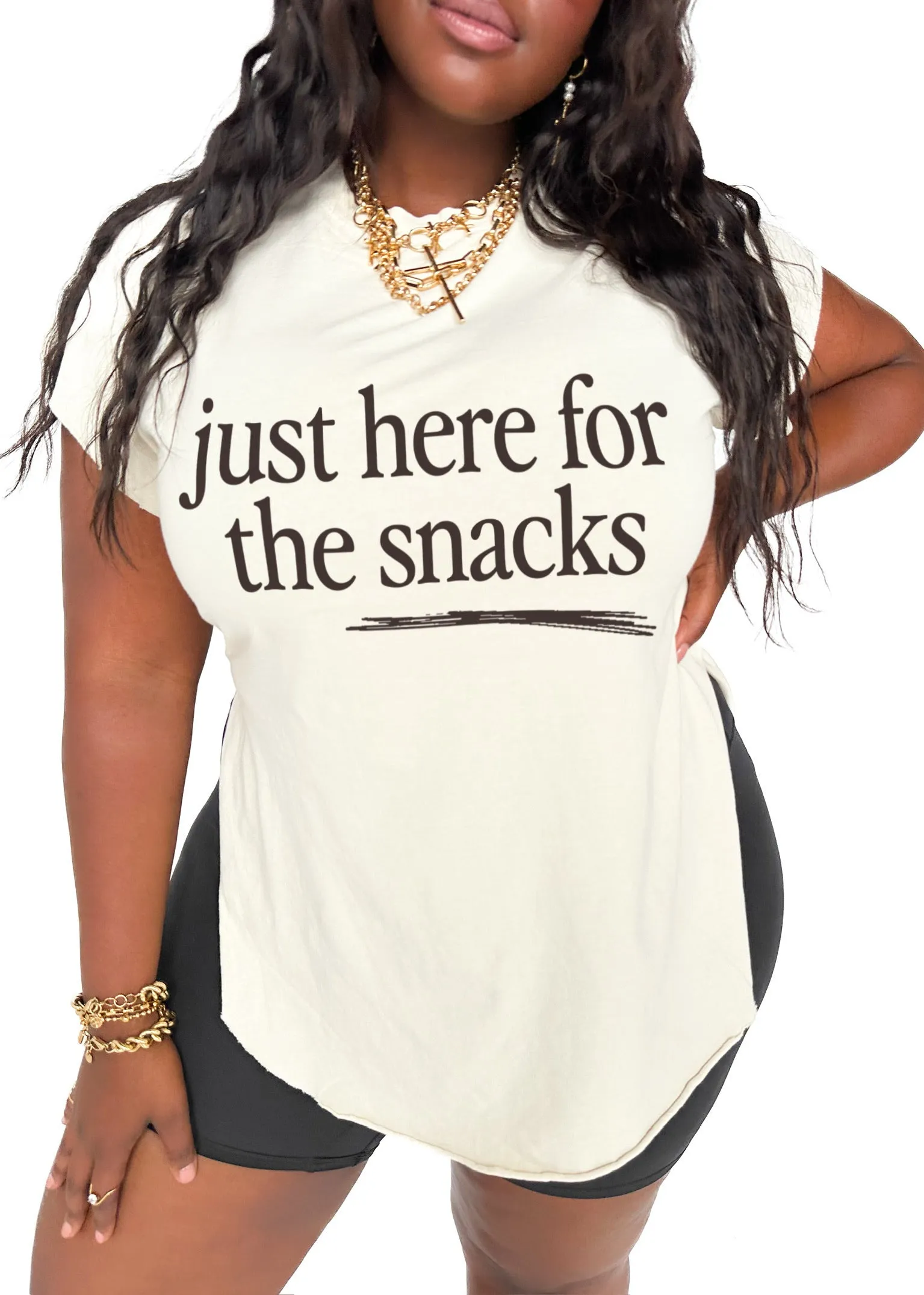 JUST HERE FOR THE SNACKS SIDE SLIT TEE