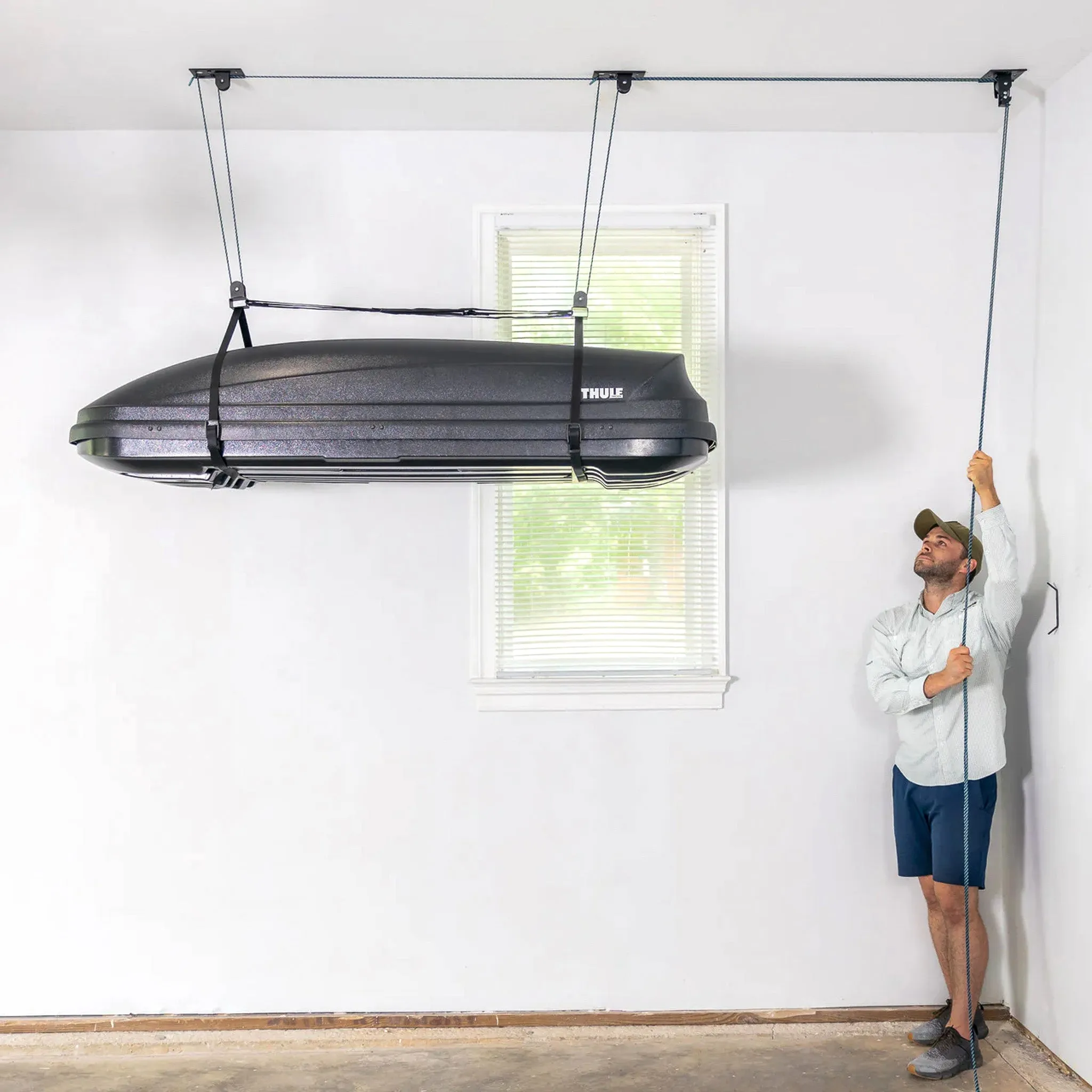 OUTLET | Elite Cargo Box Pulley Hoist System | Holds up to 150 lbs