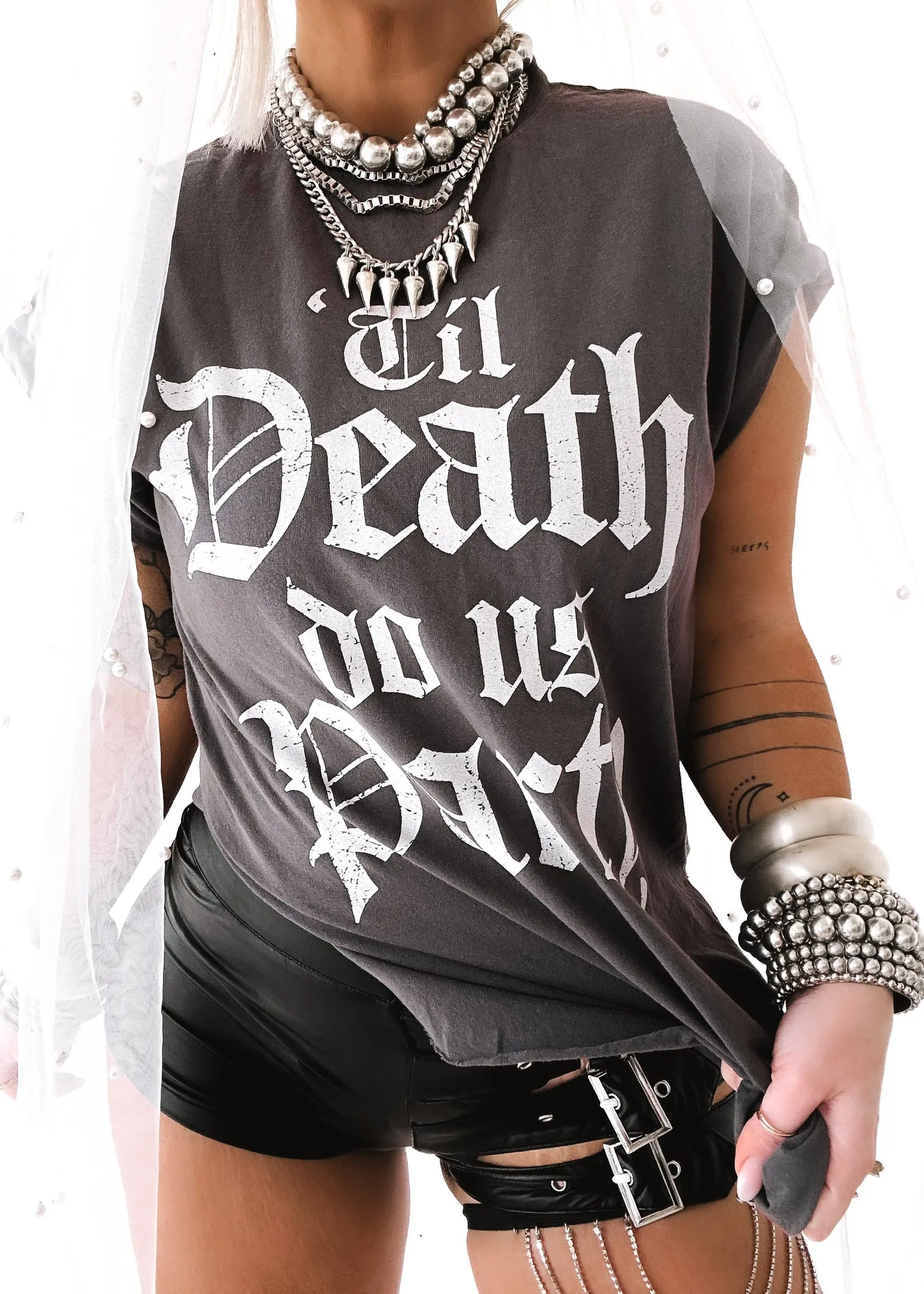 'TIL DEATH DO US PARTY SIDE SLIT TEE