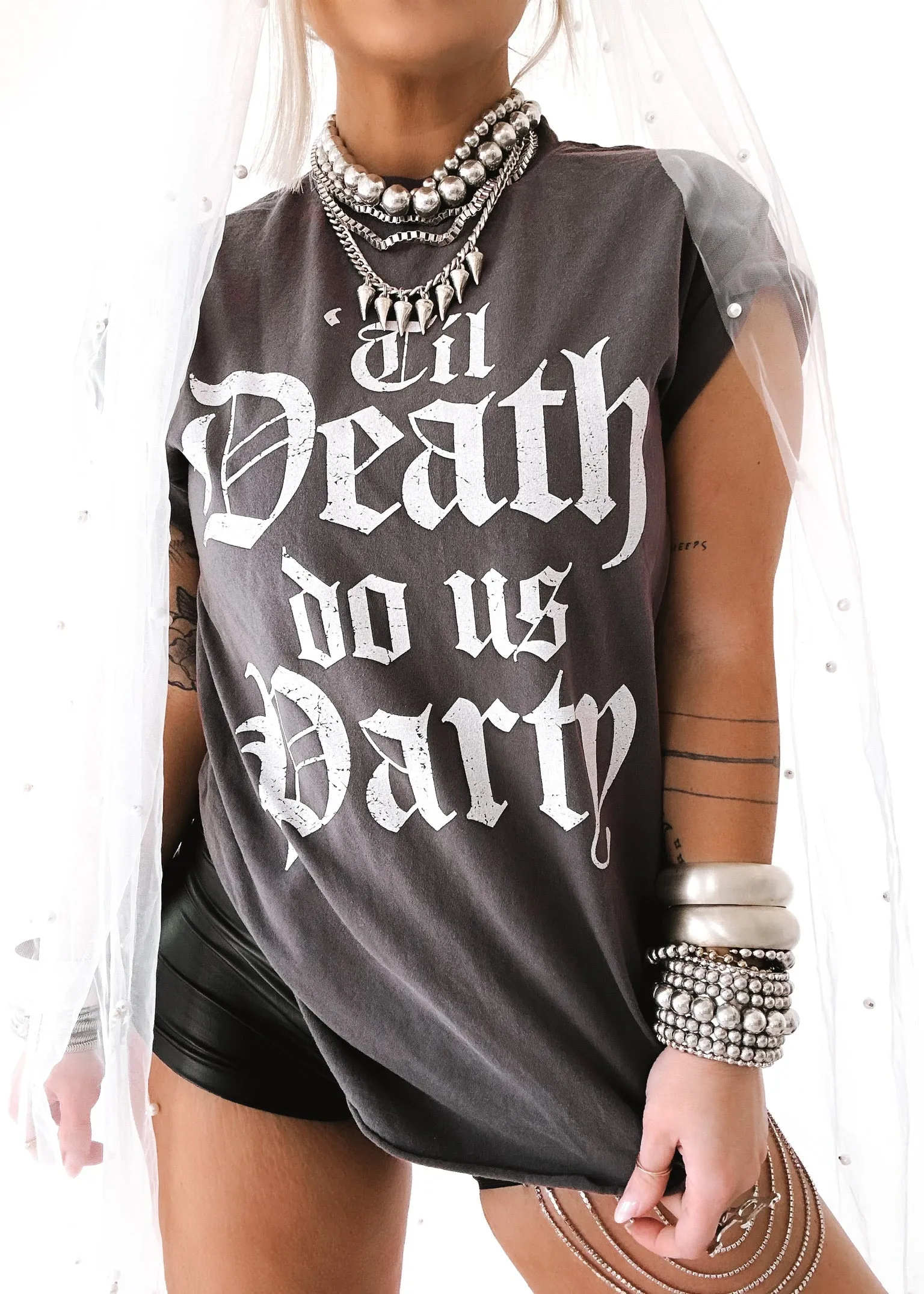 'TIL DEATH DO US PARTY SIDE SLIT TEE